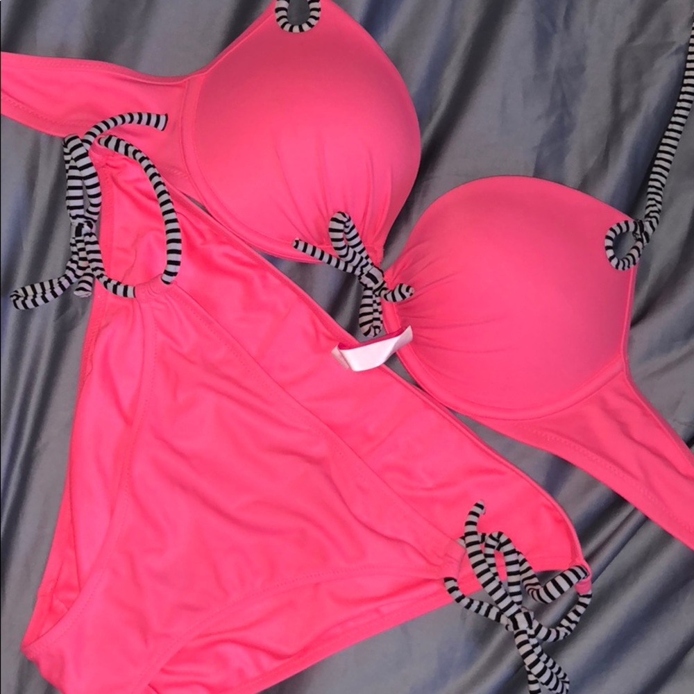 Victoria’s Secret Bikini